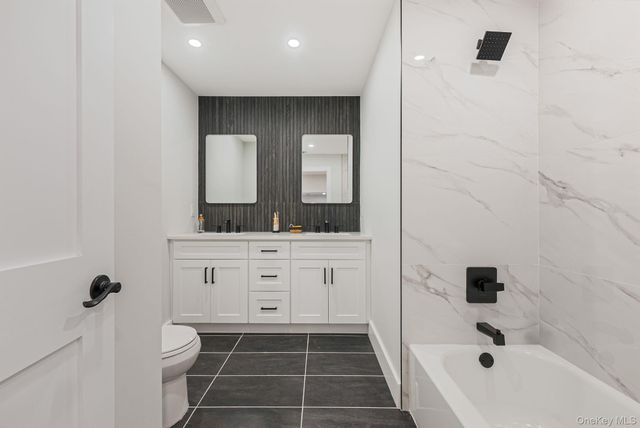 64 Hedgerow Lane, Jericho, NY 11753