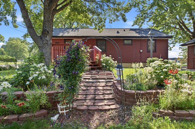 7696 VAN BUREN Street NE, Fridley, MN 55432