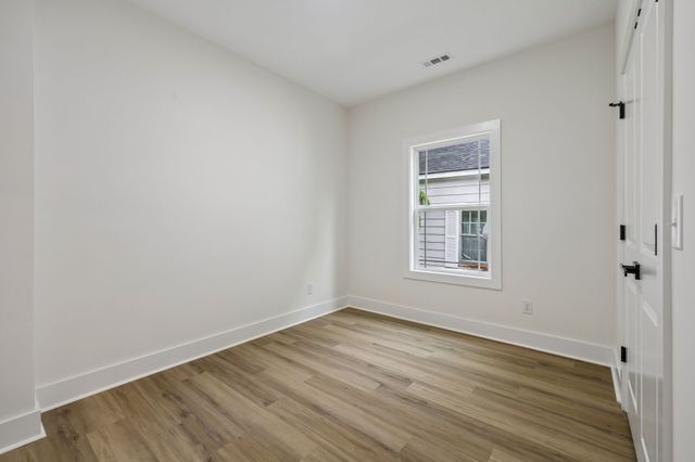 1511 Cheatham St, Springfield, TN 37172