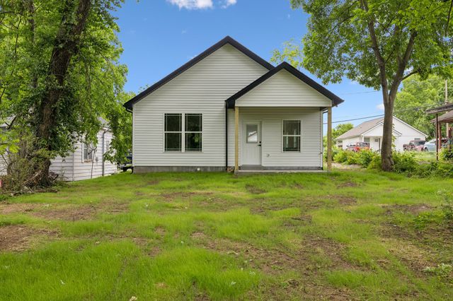 1511 Cheatham St, Springfield, TN 37172