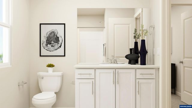 674 Merriott Ln, Woodburn, OR 97071