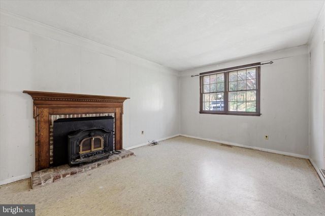 152 FOX RD, Media, PA 19063