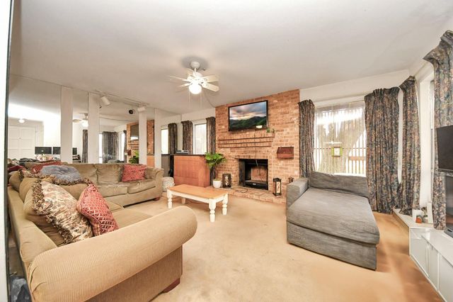 7728 Challie Lane, Houston, TX 77088