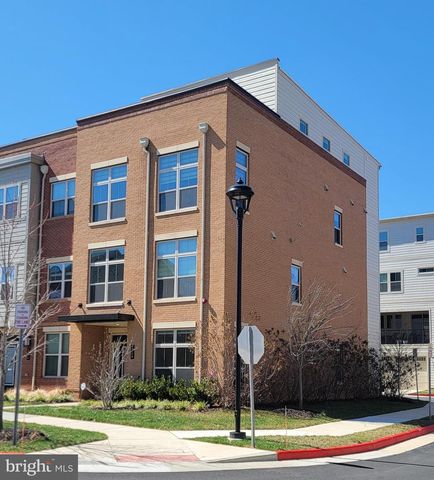 3754 MAYORS WAY, Fairfax, VA 22030