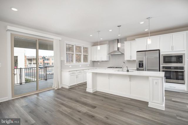 3754 MAYORS WAY, Fairfax, VA 22030