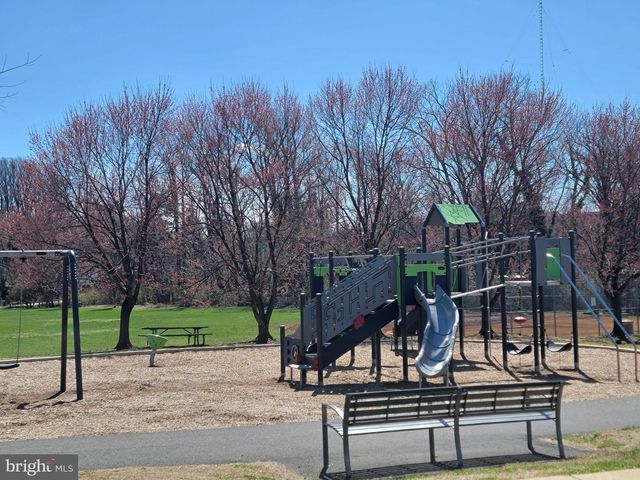 3754 MAYORS WAY, Fairfax, VA 22030