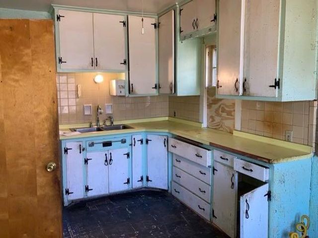 2506 N 46th STREET, Milwaukee, WI 53210