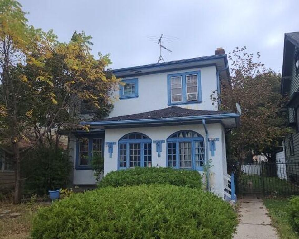 2506 N 46th STREET, Milwaukee, WI 53210