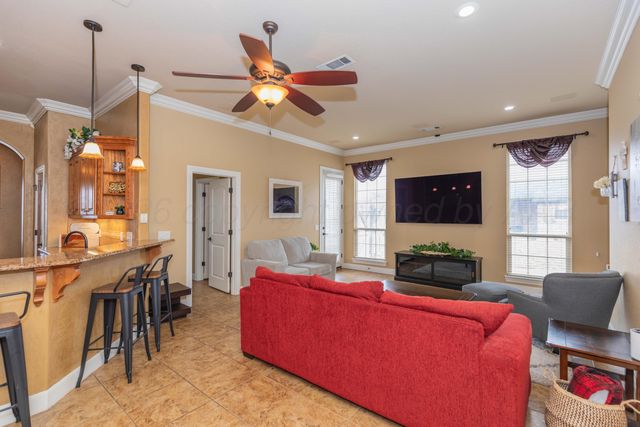 6417 BASSWOOD Lane, Amarillo, TX 79124