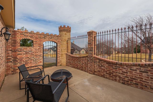 6417 BASSWOOD Lane, Amarillo, TX 79124