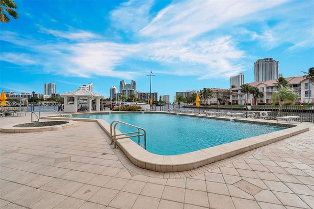 300 Three Islands Blvd 305, Hallandale Beach, FL 33009