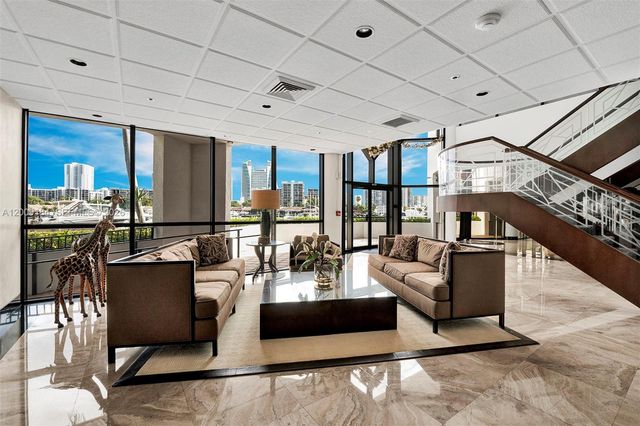 300 Three Islands Blvd 305, Hallandale Beach, FL 33009