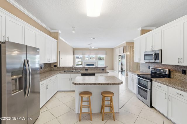 2501 CEDAR TRACE Drive W, Jacksonville, FL 32246