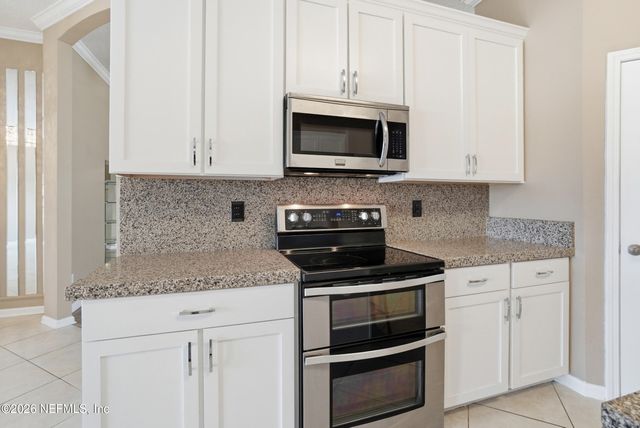 2501 CEDAR TRACE Drive W, Jacksonville, FL 32246