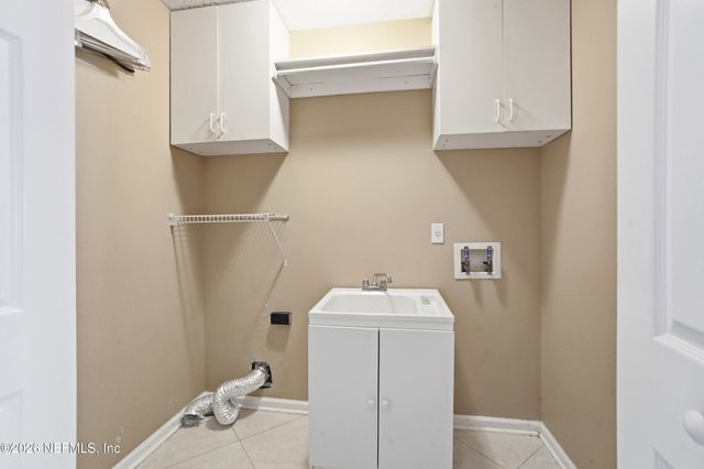 2501 CEDAR TRACE Drive W, Jacksonville, FL 32246