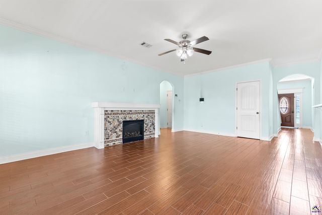 112 Legacy Ct, Warner Robins, GA 31088