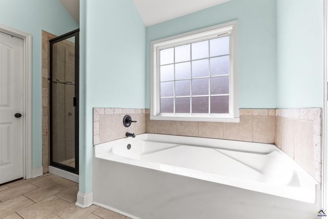 112 Legacy Ct, Warner Robins, GA 31088