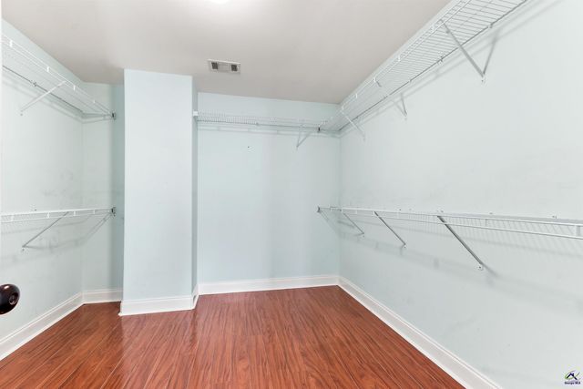 112 Legacy Ct, Warner Robins, GA 31088