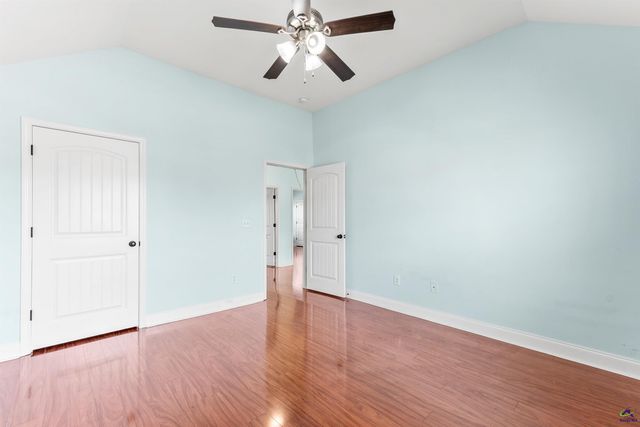 112 Legacy Ct, Warner Robins, GA 31088