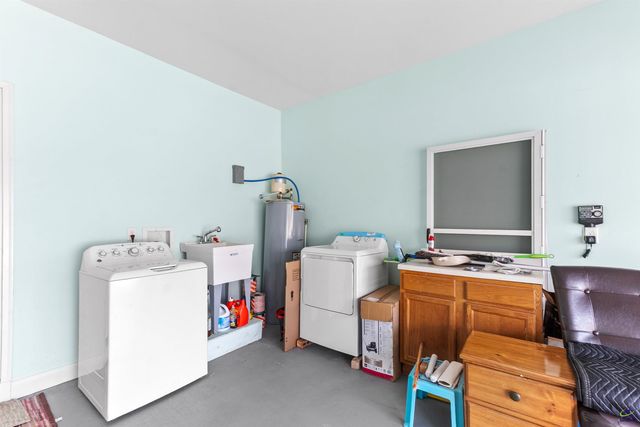 112 Legacy Ct, Warner Robins, GA 31088