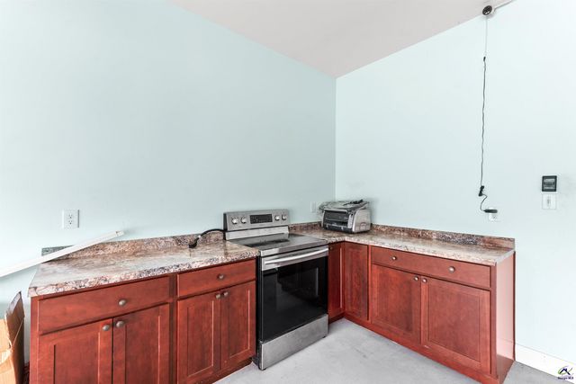 112 Legacy Ct, Warner Robins, GA 31088