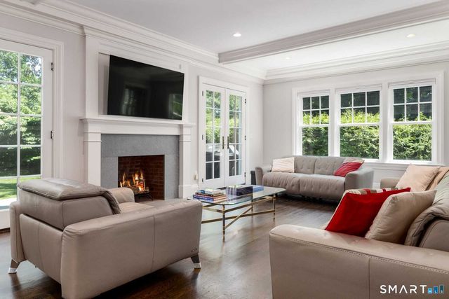 16 Annjim Drive, Greenwich, CT 06830