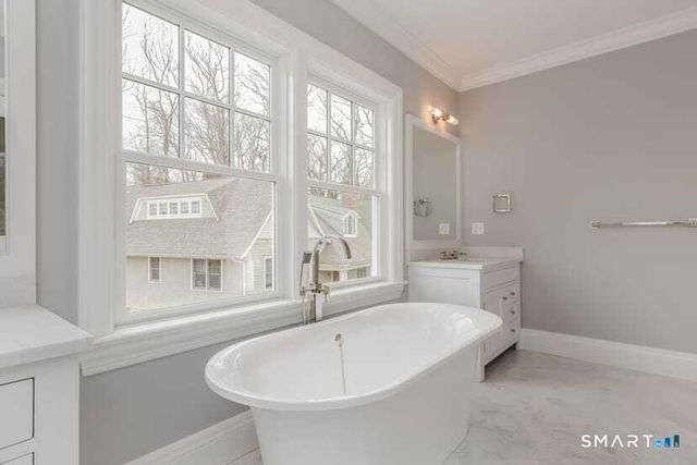 16 Annjim Drive, Greenwich, CT 06830