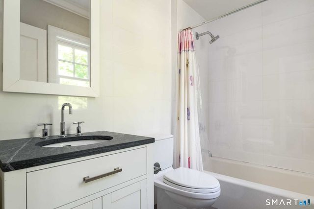 16 Annjim Drive, Greenwich, CT 06830