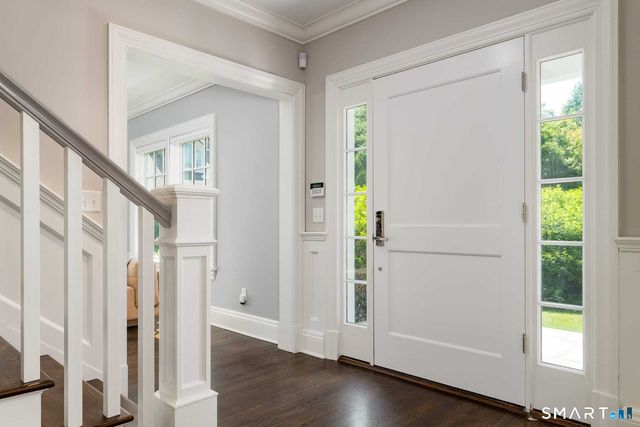 16 Annjim Drive, Greenwich, CT 06830