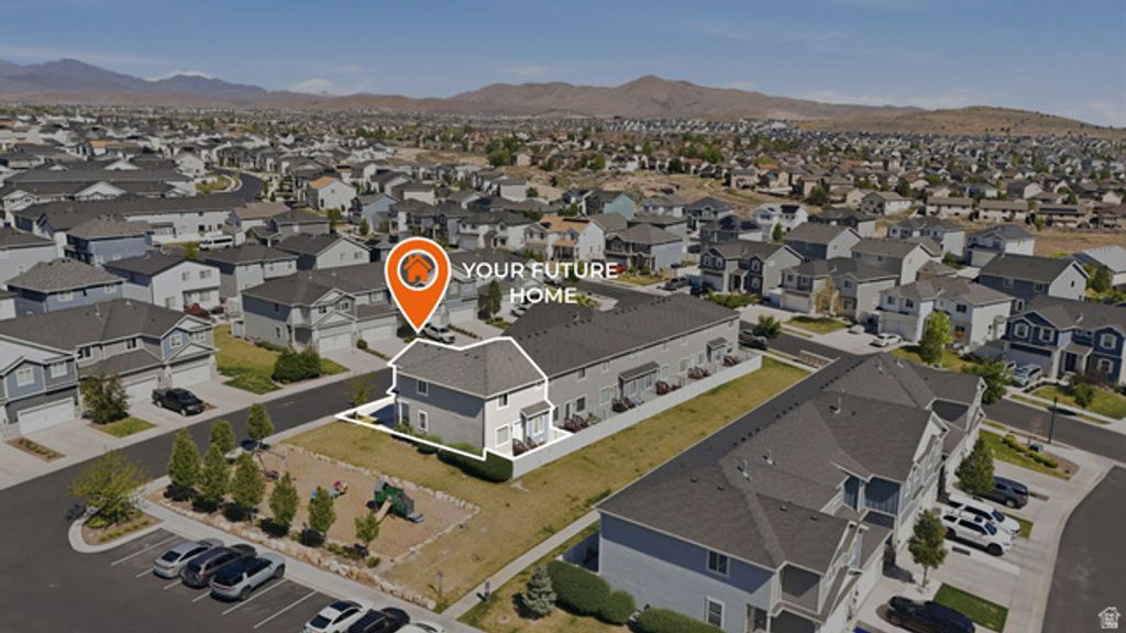 Image 6 of property listing at 7228 N CLOVER LEAF LN, Eagle Mountain, UT 84005