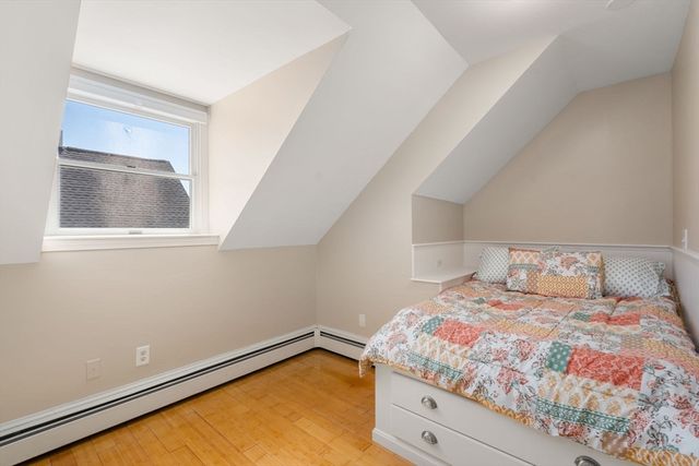 67 Lynnfield St, Lynn, MA 01904