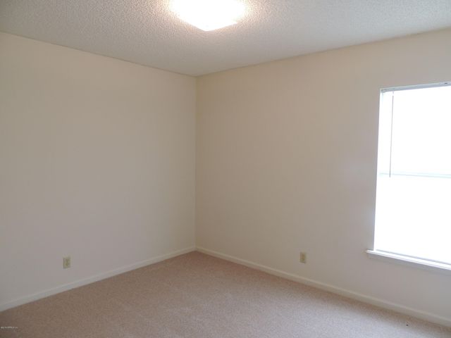 12652 ASHMORE GREEN Drive E, Jacksonville, FL 32246