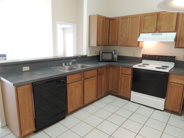 12652 ASHMORE GREEN Drive E, Jacksonville, FL 32246