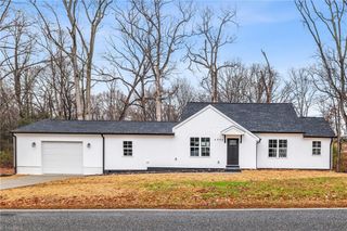 4909 McGee Road, Walkertown, NC 27051