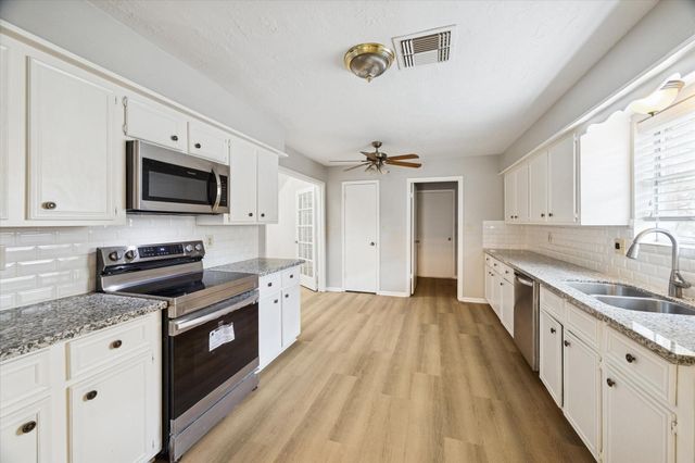 25903 Long Hill Lane, Spring, TX 77373