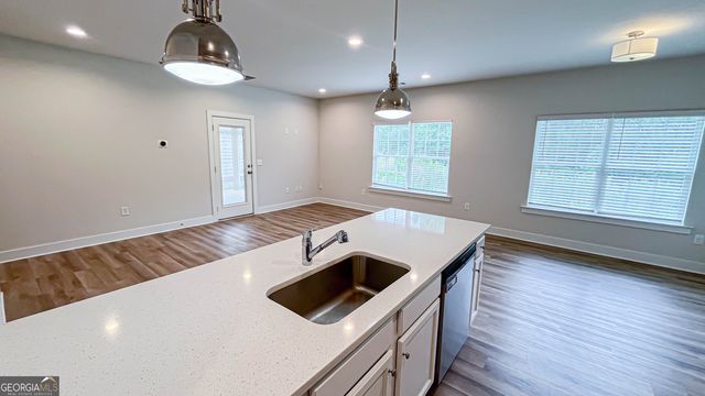 740 Eudora Welty Way, Athens, GA 30607