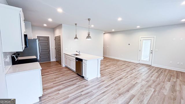 740 Eudora Welty Way, Athens, GA 30607