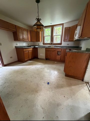 12535 Elm Street, Blue Island, IL 60406