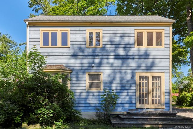 79 S Parsonage Street, Rhinebeck, NY 12572