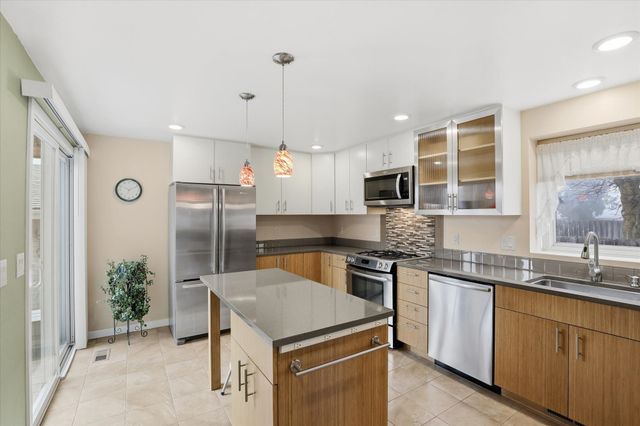 1310 E 56th Ave, Spokane, WA 99224