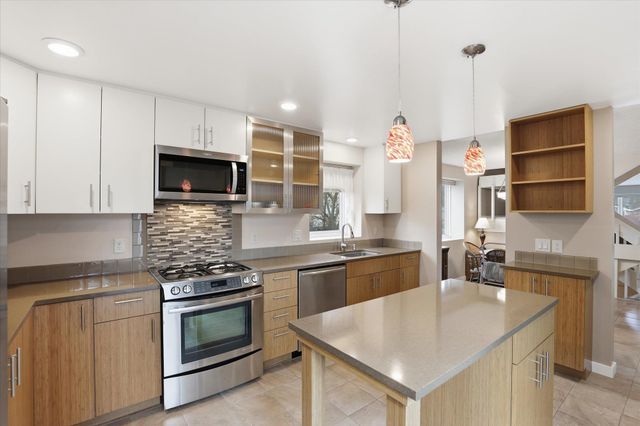 1310 E 56th Ave, Spokane, WA 99224