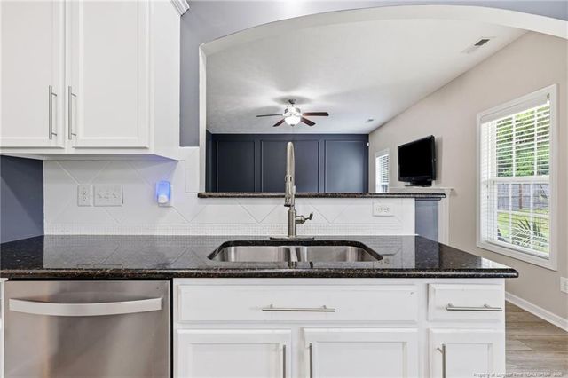 5820 Crepe Myrtle Drive, Hope Mills, NC 28348