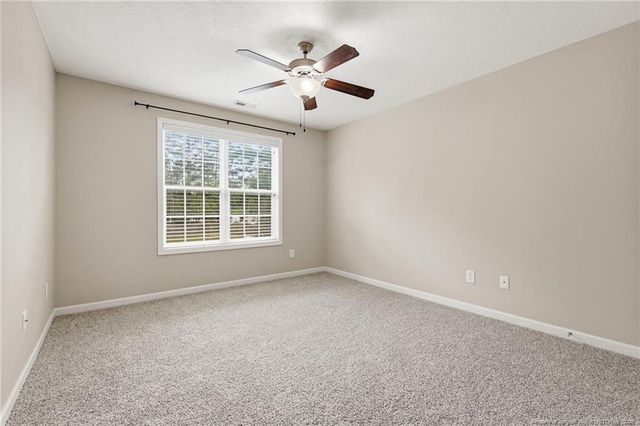 5820 Crepe Myrtle Drive, Hope Mills, NC 28348