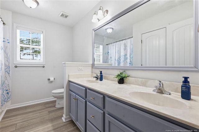 5820 Crepe Myrtle Drive, Hope Mills, NC 28348