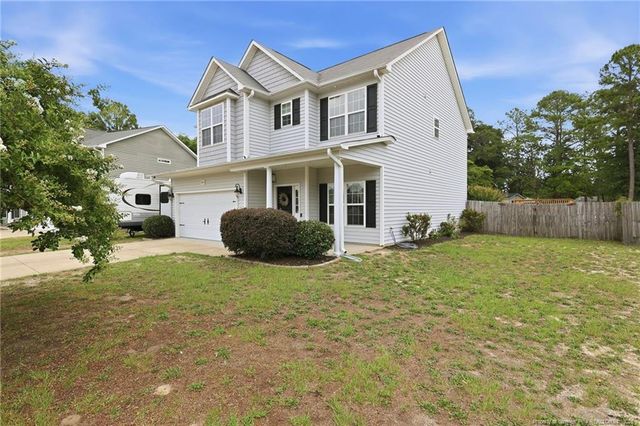 5820 Crepe Myrtle Drive, Hope Mills, NC 28348