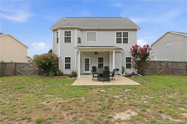 5820 Crepe Myrtle Drive, Hope Mills, NC 28348