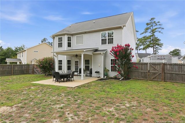 5820 Crepe Myrtle Drive, Hope Mills, NC 28348