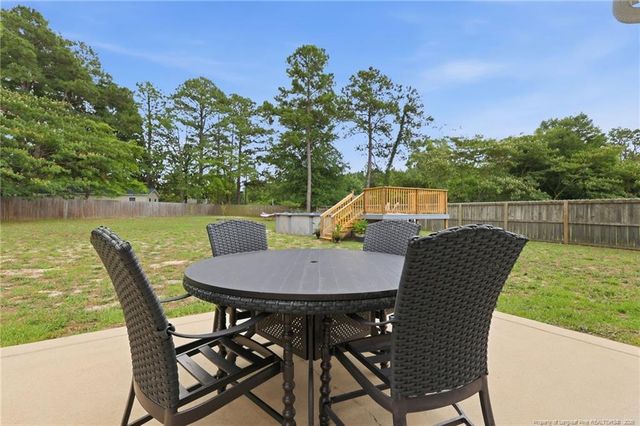 5820 Crepe Myrtle Drive, Hope Mills, NC 28348
