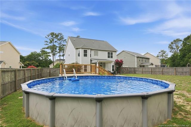 5820 Crepe Myrtle Drive, Hope Mills, NC 28348