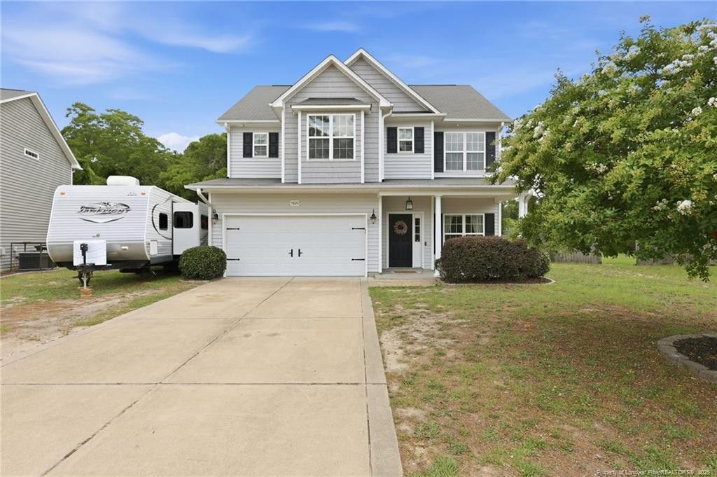 5820 Crepe Myrtle Drive, Hope Mills, NC 28348